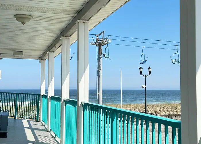 Boardwalk Sand & Surf Beach Hotel Oceanfront