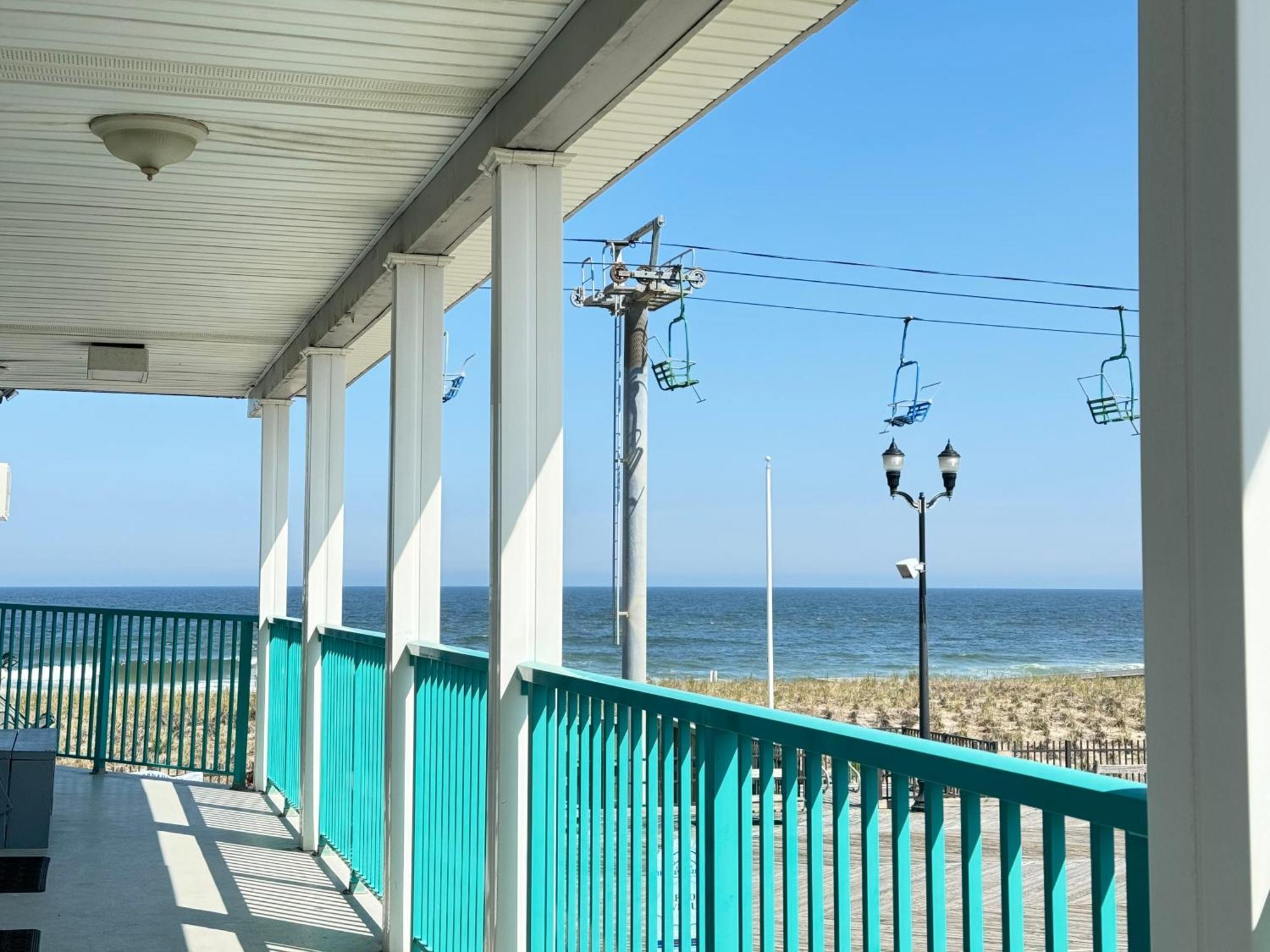Boardwalk & Surf Oceanfront
